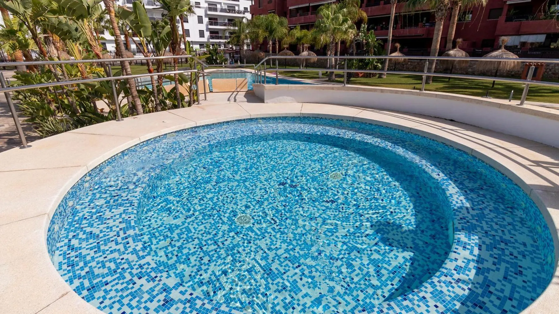 Rentitspain Trm 8 Nasila Golf & Playa En Motril Apartment